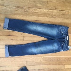 Levi’s straight leg jeans